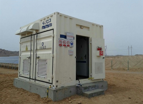 能高風(fēng)冷型箱式光伏一體化逆變站順利并網(wǎng)(圖2) 能高風(fēng)冷型箱式光伏一體化逆變站順利并網(wǎng)(圖2)