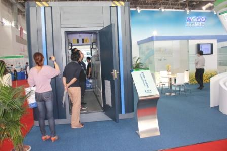 兆瓦級光伏水冷型一體化逆變站亮相(圖1)