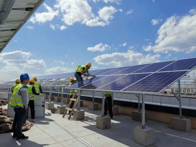 踐行能源交通融合技術(shù)發(fā)展——北京大興國際機場航空食品配餐樓光伏項目竣工(圖2)